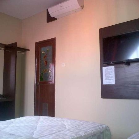 Erin Int Hotel Makassar Luaran gambar