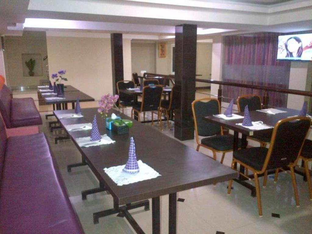 Erin Int Hotel Makassar Luaran gambar